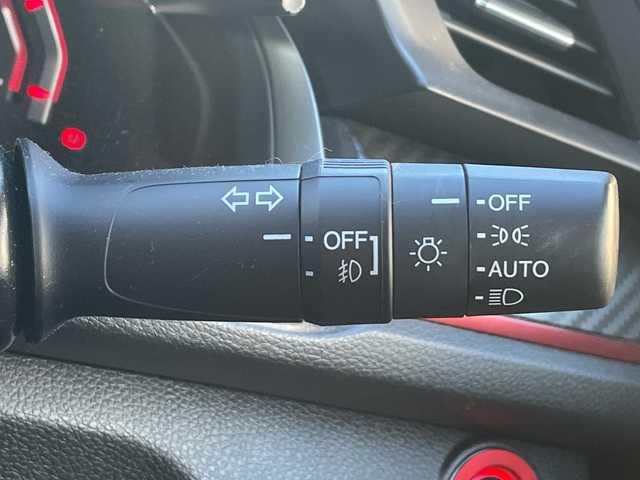 ホンダ シビック タイプR 茨城県 2019(令1)年 3.7万km チャンピオンシップホワイト カロッツェリアナビ　/-TV/BT/AM/衝突軽減システム　/バックカメラ　/ドライブレコーダー　/ＬＥＤヘッドライト　/エアロ　/-フロント/サイド/リア/オートライト　/アイドリングストップ　/純正アルミホイール　/電動格納ミラー/プッシュスタート