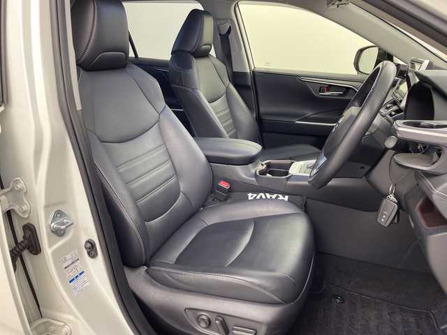 トヨタ ＲＡＶ４ ハイブリットG 福島県 2019(令1)年 4.5万km ホワイトパールクリスタルシャイン /禁煙車//モデリスタエアロ//デジタルインナーミラー//ＢＳＭ//パワーバックドア//純正ナビ/CD・DVD・BT・MSV・フルセグTV//ステアリングヒーター//レザーシート/D席パワーシート・シートヒーター//レーダークルーズコントロール//前後ドライブレコーダー//パワーシート//2.0ＥＴＣ//トヨタセーフティセンス//バックカメラ//クリアランスソナー//ステアリングリモコン//ルーフレール//スペアキー有り