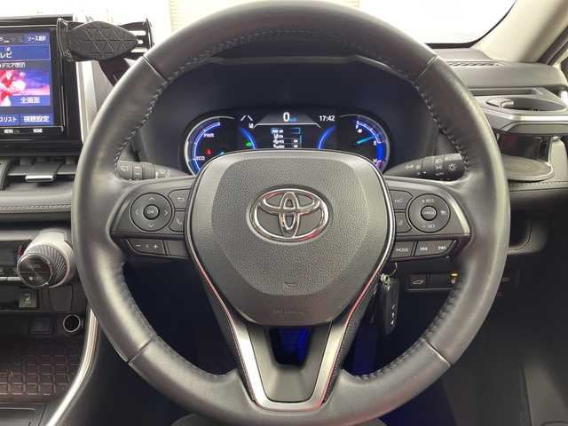 トヨタ ＲＡＶ４ ハイブリットG 福島県 2019(令1)年 4.5万km ホワイトパールクリスタルシャイン /禁煙車//モデリスタエアロ//デジタルインナーミラー//ＢＳＭ//パワーバックドア//純正ナビ/CD・DVD・BT・MSV・フルセグTV//ステアリングヒーター//レザーシート/D席パワーシート・シートヒーター//レーダークルーズコントロール//前後ドライブレコーダー//パワーシート//2.0ＥＴＣ//トヨタセーフティセンス//バックカメラ//クリアランスソナー//ステアリングリモコン//ルーフレール//スペアキー有り