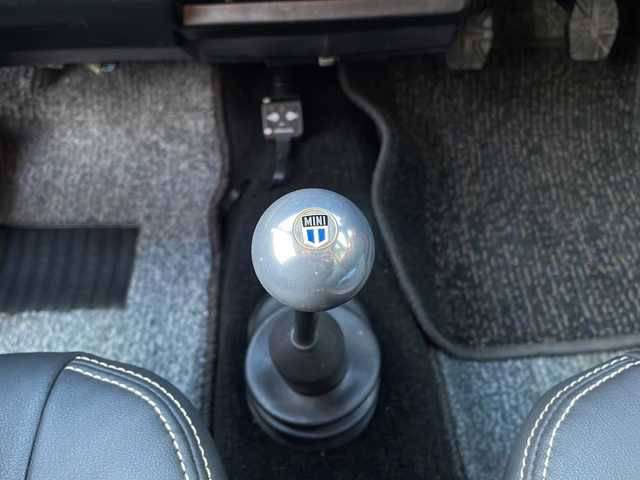 ローバー ミニ クーパー1．3i 佐賀県 1995(平7)年 4.2万km 赤 記録簿（R6）