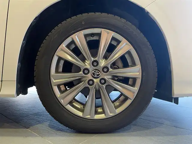 トヨタ アルファード S タイプゴールド 愛知県 2021(令3)年 4.1万km ホワイトパールクリスタルシャイン フルセグテレビ/Bluetooth/DVD/バックカメラ/コーナーセンサー/レーダークルーズ/レーンキープアシスト/パワーバックドア/ハーフレザーシート/社外デジタルインナーミラー/両側パワースライドドア/純正18インチAW/オートハイビーム/取扱説明書/保証書