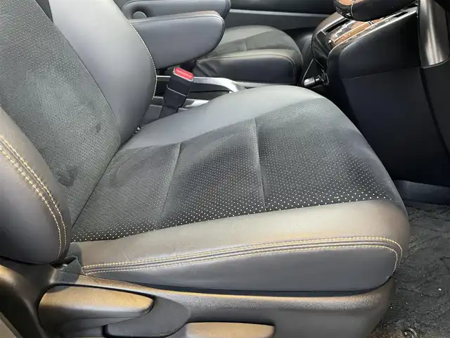 トヨタ アルファード S タイプゴールド 愛知県 2021(令3)年 4.1万km ホワイトパールクリスタルシャイン フルセグテレビ/Bluetooth/DVD/バックカメラ/コーナーセンサー/レーダークルーズ/レーンキープアシスト/パワーバックドア/ハーフレザーシート/社外デジタルインナーミラー/両側パワースライドドア/純正18インチAW/オートハイビーム/取扱説明書/保証書