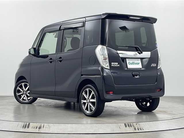 日産 デイズ ルークス ハイウェイスター Gターボ 埼玉県 2018(平30)年 4.6万km ブラック 禁煙車/純正ナビ/CD/DVD/Bluetooth/フルセグテレビ/アラウンドビューモニター/両側パワースライドドア/エマージェンシーブレーキ/クルーズコントロール/ETC/LEDヘッドライト/オートライト/ハイビームアシスト/ドライブレコーダー/アイドリングストップ/ドアバイザー/純正フロアマット/プッシュスタート /スマートキー