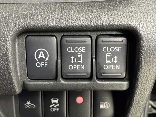 日産 デイズ ルークス ハイウェイスター Gターボ 埼玉県 2018(平30)年 4.6万km ブラック 禁煙車/純正ナビ/CD/DVD/Bluetooth/フルセグテレビ/アラウンドビューモニター/両側パワースライドドア/エマージェンシーブレーキ/クルーズコントロール/ETC/LEDヘッドライト/オートライト/ハイビームアシスト/ドライブレコーダー/アイドリングストップ/ドアバイザー/純正フロアマット/プッシュスタート /スマートキー