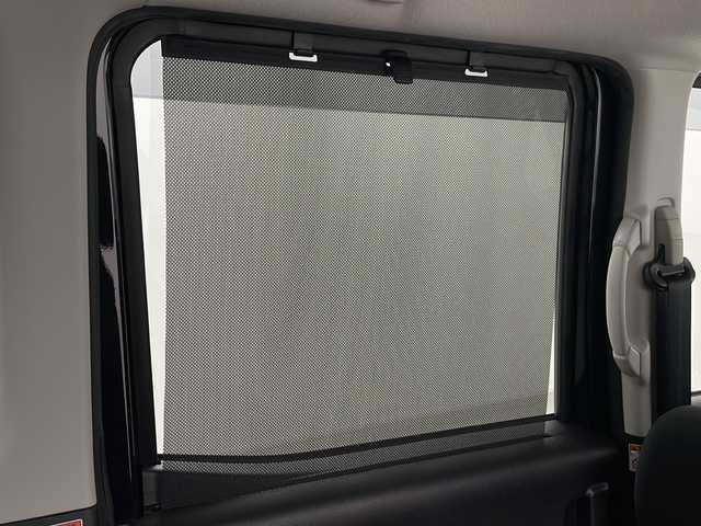 日産 デイズ ルークス ハイウェイスター Gターボ 埼玉県 2018(平30)年 4.6万km ブラック 禁煙車/純正ナビ/CD/DVD/Bluetooth/フルセグテレビ/アラウンドビューモニター/両側パワースライドドア/エマージェンシーブレーキ/クルーズコントロール/ETC/LEDヘッドライト/オートライト/ハイビームアシスト/ドライブレコーダー/アイドリングストップ/ドアバイザー/純正フロアマット/プッシュスタート /スマートキー