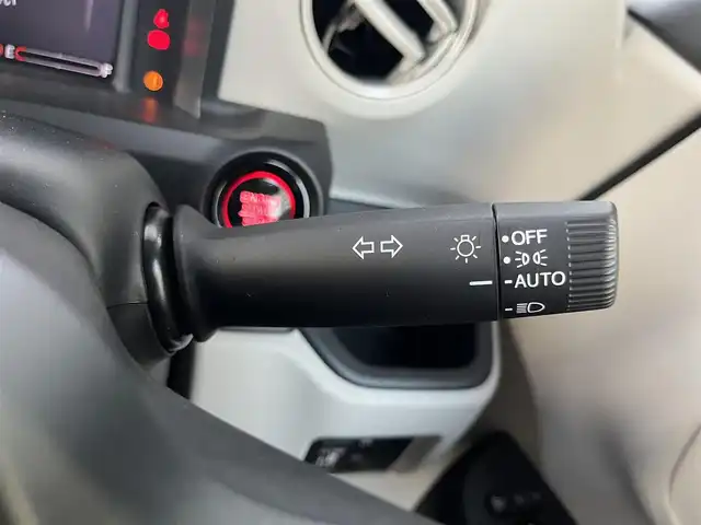 ホンダ Ｎ ＢＯＸ 高知県 2024(令6)年 0.3万km クリスタルブラックパール 純正ナビ/クルーズコントロール/アイドリングストップ/アイドリングストップ/バックカメラ/片側パワースライドドア/スマートキー/純正フロアマット/LEDヘッドライト/横滑り防止装置/レーンキープアシスト/盗難防止装置/オートライト/衝突被害軽減システム/運転席＋助手席＋サイドエアバッグ/カーテンエアバッグ/オートマチックハイビーム/コーナーセンサー/AM/FM