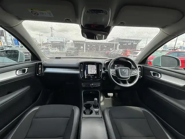 ボルボ ＸＣ４０ T4 モメンタム 滋賀県 2019(令1)年 3.2万km アマゾンブルー メモリナビ/フルセグテレビ/360°カメラ/アイドリングストップ/アダプティブクルーズコントロール/プッシュスタート/ETC/置くだけ充電