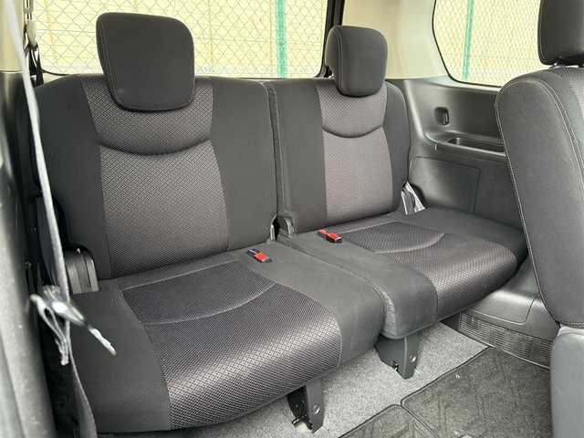 日産 セレナ ハイウェイスター S HV エアロ 大分県 2013(平25)年 8.7万km スーパーブラック 純正ナビ【型式MC312D-W】/　AM/FM/CD/DVD/BT/　USB入力端子/　フルセグ/後席モニター【メーカーALPINE　型式PCX-R3300】/バックモニター/ETC/純正フロアマット/両側パワースライドドア/プッシュスタート/ドアバイザー/ウィンカーミラー/アイドリングストップ/HID