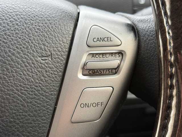 日産 セレナ ハイウェイスター S HV エアロ 大分県 2013(平25)年 8.7万km スーパーブラック 純正ナビ【型式MC312D-W】/　AM/FM/CD/DVD/BT/　USB入力端子/　フルセグ/後席モニター【メーカーALPINE　型式PCX-R3300】/バックモニター/ETC/純正フロアマット/両側パワースライドドア/プッシュスタート/ドアバイザー/ウィンカーミラー/アイドリングストップ/HID