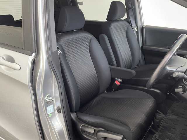 ホンダ フリード スパイク G ジャストセレクション 栃木県 2014(平26)年 5.8万km アラバスターシルバーメタリック 純正ナビ/（CD/DVD/ワンセグTV/BT）/バックカメラ/コーナーセンサー（前のみ）/ETC/両側パワースライドドア/オートライト/HIDヘッドライト/横滑り防止装置/スマートキー/電動格納ミラー/純正フロアマット