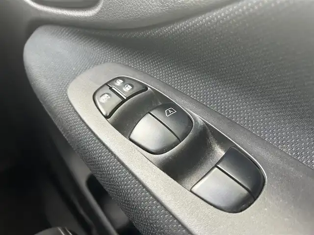 日産 セレナ HWS S HV Vセレ +Sefty 茨城県 2015(平27)年 8.2万km タイガーアイブラウン 純正ナビ/バックカメラ/フルセグ/衝突被害軽減ブレーキ/車線逸脱抑制装置/クルーズコントロール/両側電動スライドドア/ETC/純正16インチAW/LEDヘッドライト/スマートキー
