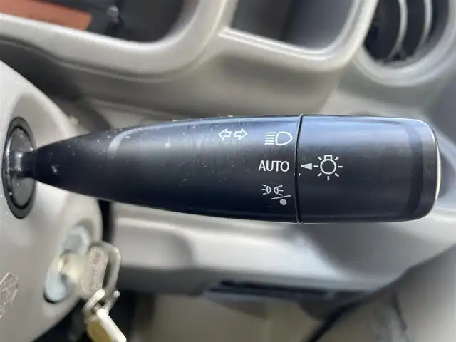 スズキ エブリイ PA 滋賀県 2023(令5)年 2.8万km シルキーシルバーメタリック 純正ラジオ/（AM/FM）/ETC/ドライブレコーダー/セーフティサポート/・横滑り防止装置/・ABS（アンチロックブレーキシステム）/・VDC（ビークルダイナミクスコントロール）/・ブレーキアシスト/・ヒルスタートアシスト/アイドリングストップ/オートライト/ハロゲンヘッドライト/ヘッドライトライトレベリング/マニュアルエアコン/マニュアルウィンドウ/パワーステアリング/純正フロアマット/純正ドアバイザー