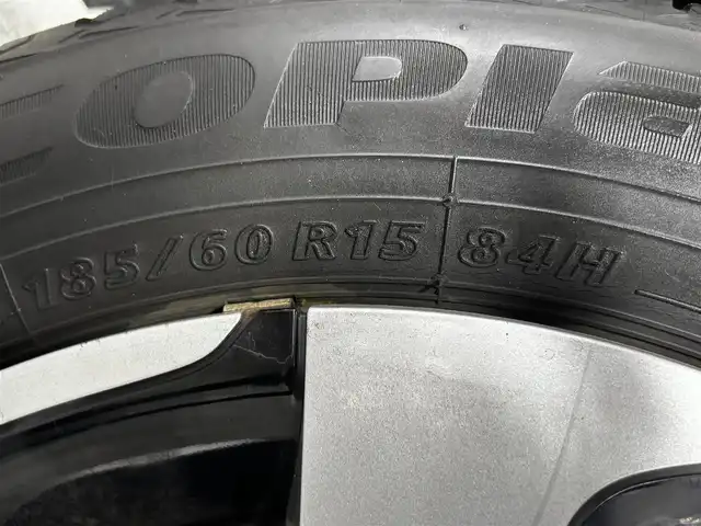 トヨタ シエンタ ハイブリッド G クエロ 大阪府 2018(平30)年 6.5万km コバルトブルーメタリック 後期モデル 純正ナビTV Bカメラ ETC 両側パワースライドドア ハーフレザー 衝突軽減 クルコン トヨタセーフティセンス クリアランスソナー スマートキー Pスタート USB