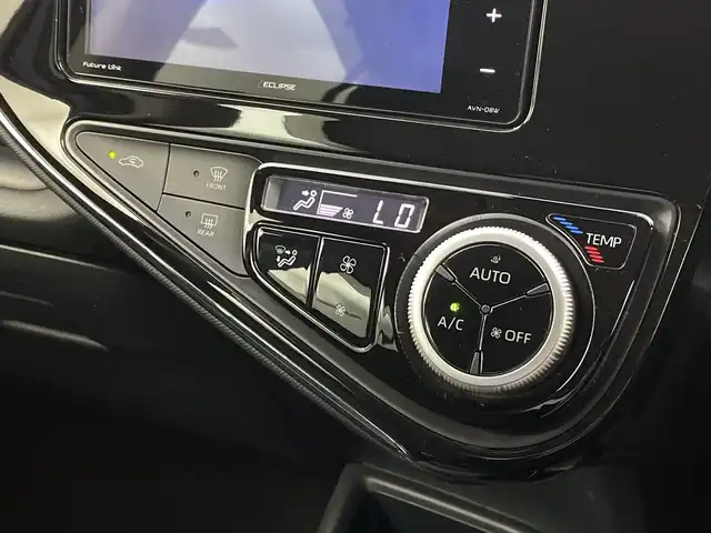トヨタ アクア S スタイルブラック 新潟県 2018(平30)年 6万km ダークブルーマイカ 社外メモリナビ（Bluetooth・USB・CD・DVD）/フルセグ　/バックカメラ　/前方ドライブレコーダー/レーンキープアシスト　/前後コーナーセンサー　/クルーズコントロール/パーキングサポートブレーキ　/衝突被害軽減システム/ステアリングスイッチ/社外１５インチアルミホイール/純正フロアマット/ハロゲンオートライト　/オートマチックハイビーム　/保証書/取扱説明書/スマートキー/スペアキー