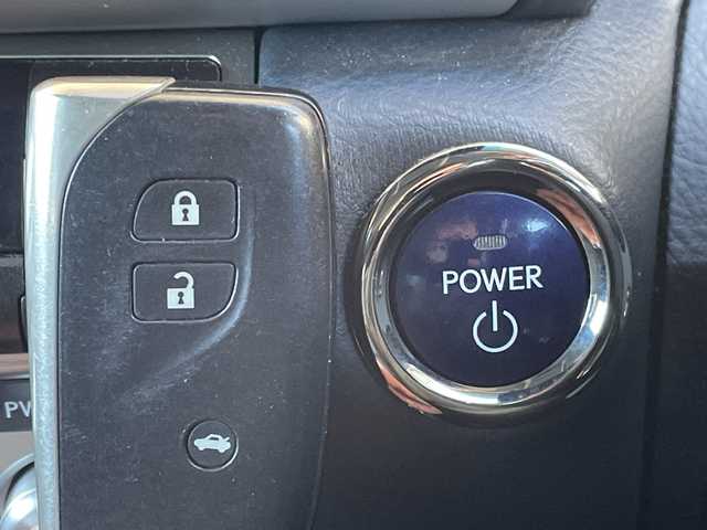 レクサス ＬＳ 600h バージョンL 愛媛県 2012(平24)年 15.7万km ブラックオパールマイカ 純正ナビ/サンルーフ/バックカメラ/ブレンボキャリパー(オレンジ)/全席パワーシート/全席シートヒーター、エアシート/フルセグテレビ/前後コーナーセンサー/ステアリングヒーター/オートブレーキホールド/衝突軽減システム/横滑り防止装置/オートライト/ＥＴＣ/ブラインドスポット