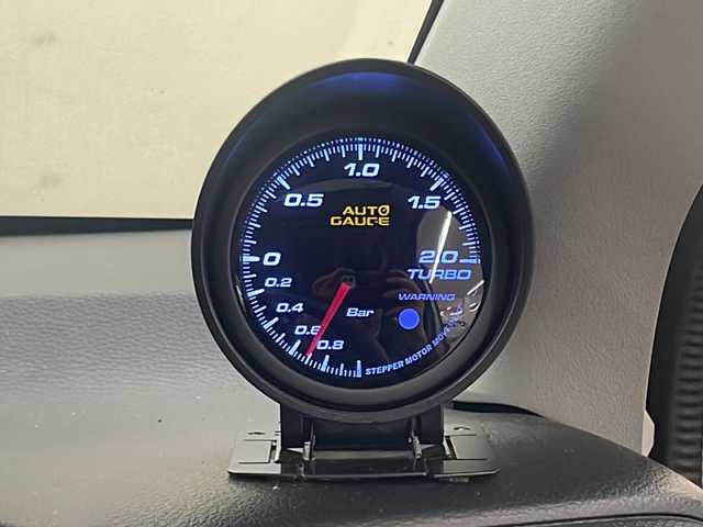 スズキ アルト ワークス 道央・札幌 2016(平28)年 2.1万km スチールシルバーM ・4WD/ターボ/・ワンオーナー/・純正SDナビ/（CD/DVD/SD/BT/USB/フルセグTV）/・レカロシート/・横滑り防止装置/・盗難防止装置/・LEDヘッドライト/・オートライト/フォグランプ/・純正フロアマット/ドアバイザー/・スマートキー/スペアキー/・取扱説明書/保証書