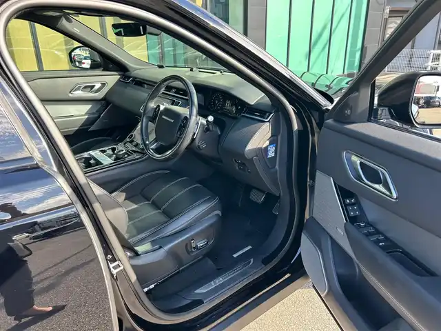 ランドローバー レンジローバーヴェラール Rダイナミック SE 180PS 石川県 2017(平29)年 6.1万km 黒