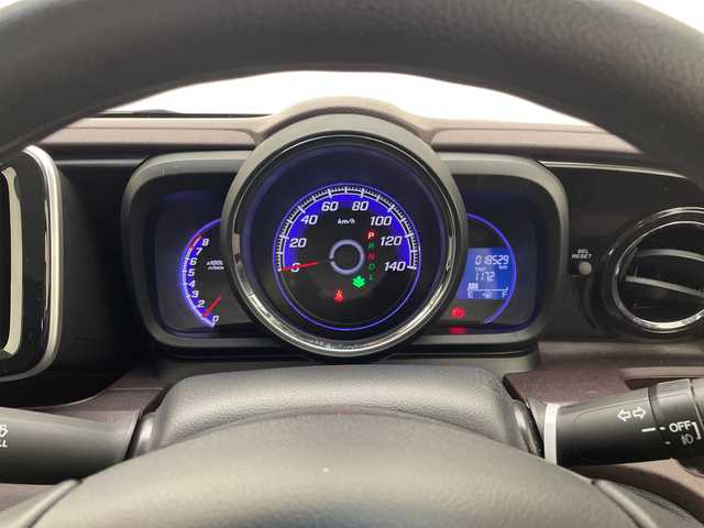 ホンダ Ｎ ＯＮＥ プレミアム ツアラー 愛知県 2013(平25)年 1.9万km プレミアムブルームーンパール オーディオ/純正アルミホイール/HIDヘッドライト/オートライト/ドライブレコーダー/CD/スマートキー/プッシュスタート