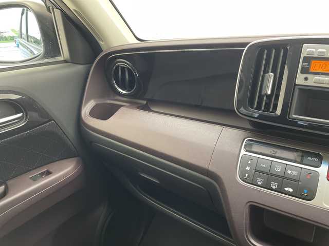 ホンダ Ｎ ＯＮＥ プレミアム ツアラー 愛知県 2013(平25)年 1.9万km プレミアムブルームーンパール オーディオ/純正アルミホイール/HIDヘッドライト/オートライト/ドライブレコーダー/CD/スマートキー/プッシュスタート