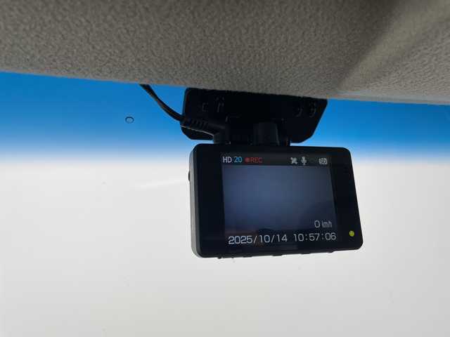 ホンダ Ｎ ＯＮＥ プレミアム ツアラー 愛知県 2013(平25)年 1.9万km プレミアムブルームーンパール オーディオ/純正アルミホイール/HIDヘッドライト/オートライト/ドライブレコーダー/CD/スマートキー/プッシュスタート