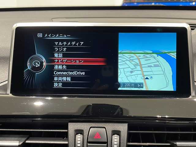 ＢＭＷ Ｘ１ xDrive 18d xライン ハイライン 新潟県 2017(平29)年 3.8万km ミネラルグレー ライトパッケージ/・照明付きバニティミラー/・アンビエントライト/パークディスタンスコントロール/パーキングアシスト/コーナーセンサー/スライディングリアシート/オートマチックエアーコンディショナー/オートマチックテールゲートオペレーション/HDDナビゲーションシステム/・Bluetooth/・AM/FM/・AUX/クルーズコントロール/オートライト/LEDヘッドライト/ハーフレザーシート/保証書/取扱説明書/スペアキー