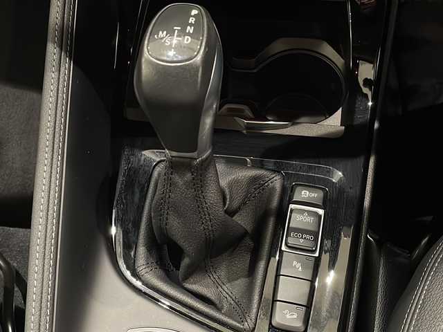 ＢＭＷ Ｘ１ xDrive 18d xライン ハイライン 新潟県 2017(平29)年 3.8万km ミネラルグレー ライトパッケージ/・照明付きバニティミラー/・アンビエントライト/パークディスタンスコントロール/パーキングアシスト/コーナーセンサー/スライディングリアシート/オートマチックエアーコンディショナー/オートマチックテールゲートオペレーション/HDDナビゲーションシステム/・Bluetooth/・AM/FM/・AUX/クルーズコントロール/オートライト/LEDヘッドライト/ハーフレザーシート/保証書/取扱説明書/スペアキー