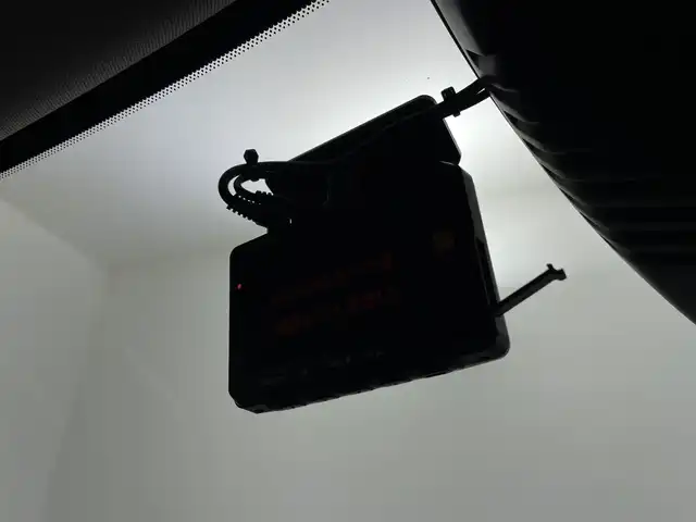 ボルボ Ｖ６０ D4 SE 鹿児島県 2016(平28)年 9.6万km アイスホワイト 純正HDDナビ/(フルセグTV/Bluetooth/DVD/AUX/USB/HDD)/バックカメラ/ETC/レーダークルーズコントロール/ブラインドスポットモニター/前後ドライブレコーダー/パワーシート/シートメモリ―/社外レーダー探知機/前席シートヒーター/ステアリングヒーター/純正18インチアルミホイール/純正フロアマット/パドルシフト