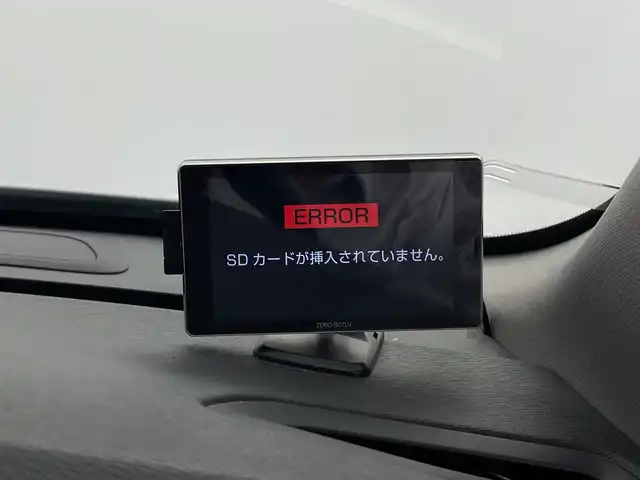 ボルボ Ｖ６０ D4 SE 鹿児島県 2016(平28)年 9.6万km アイスホワイト 純正HDDナビ/(フルセグTV/Bluetooth/DVD/AUX/USB/HDD)/バックカメラ/ETC/レーダークルーズコントロール/ブラインドスポットモニター/前後ドライブレコーダー/パワーシート/シートメモリ―/社外レーダー探知機/前席シートヒーター/ステアリングヒーター/純正18インチアルミホイール/純正フロアマット/パドルシフト