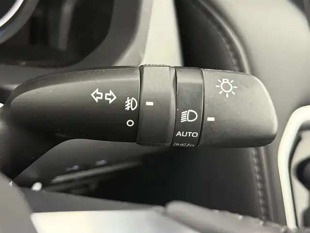 トヨタ ランドクルーザー GRスポーツ 愛知県 2022(令4)年 3.1万km プレシャスホワイトパール ４WD/トヨタセーフティーセンス/・プリクラッシュ/・レーンキープアシスト/・レーンディパラーチャー/・・レーダークルーズコントロール/サンルーフ/純正8型ディスプレイナビ/・Bluetooth/・フルセグTV/ブラインドスポットモニター/シートヒーター/エアシート/パワーシート/AC100V/ETC２．０/ルーフレール/ステアリングヒーター/パワーバックドア/HUD/純正18インチAW/純正LEDライト