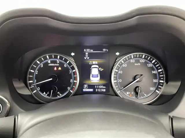 日産 スカイライン 400R 福井県 2019(令1)年 1.1万km ブリリアントホワイトパール 純正ナビ/全方位カメラ/BBS20インチAW/ETC2.0/デジタルインナーミラー/パワーシート/アダプティブクルーズコントロール/レーンキープアシスト/シートヒーター/純正フロアマット