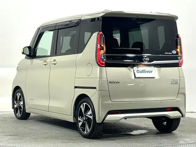日産 ルークス HWS Gターボ プロパイロットED 大阪府 2021(令3)年 1.7万km フローズンバニラパール プロパイロット　ターボ　全方位カメラ　ドラレコ　レーダークルコン　衝突軽減　両側パワスラ　オートライト　ＬＥＤヘッドライト　アイドリングストップ　コーナーセンサー　スマートキー　プッシュスタート