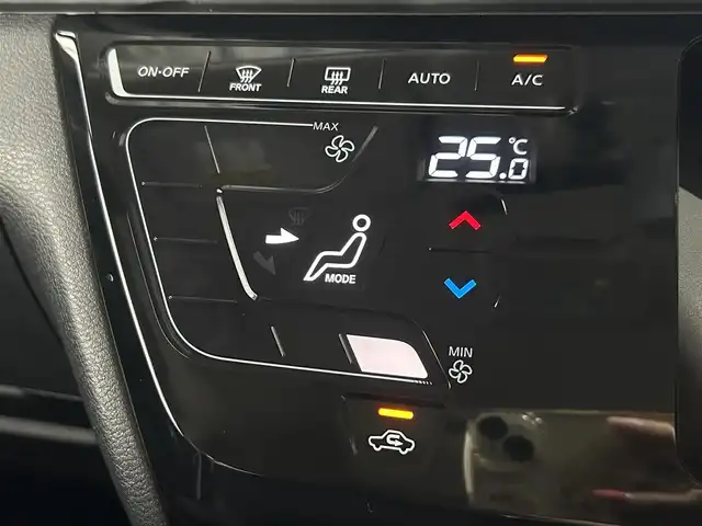 日産 ルークス HWS Gターボ プロパイロットED 大阪府 2021(令3)年 1.7万km フローズンバニラパール プロパイロット　ターボ　全方位カメラ　ドラレコ　レーダークルコン　衝突軽減　両側パワスラ　オートライト　ＬＥＤヘッドライト　アイドリングストップ　コーナーセンサー　スマートキー　プッシュスタート