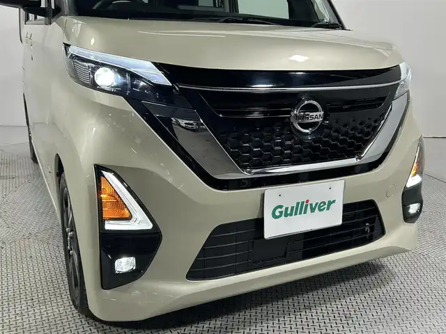 日産 ルークス HWS Gターボ プロパイロットED 大阪府 2021(令3)年 1.7万km フローズンバニラパール プロパイロット　ターボ　全方位カメラ　ドラレコ　レーダークルコン　衝突軽減　両側パワスラ　オートライト　ＬＥＤヘッドライト　アイドリングストップ　コーナーセンサー　スマートキー　プッシュスタート