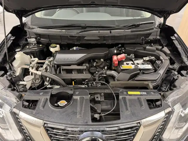 日産 エクストレイル 20Xi Vセレ エクストリーマーX 三重県 2021(令3)年 4.6万km ダイヤモンドブラック ガソリン/フルタイム4WD/MTモード付フロアCVT/KENWOOD 9インチフローティング『彩速ナビ』 M907HDF/（FM/AM/CD/DVD/iPod/USB/SD/SDREC/TV/RCA/Bluetooth/HDMI/SMART USEN）/インテリジェント アラウンドビューモニター（移動物検知機能付）/ETC2.0/安全/・インテリジェント エマージェンシーブレーキ/・LDW（車線逸脱警報）、インテリジェント LI（車線逸脱防止支援）/・プロパイロット/・インテリジェント DA（ふらつき警報）/・進入禁止警報/・後側方車両検知警報システム（BSW）＋クロストラフィックアラート/・フロント、リアソナー/・ヒルディセントコントロール/など/装備/・インテリジェント ルームミラー/・ルーフレール（ブラック）/・リモコンオートバックドア/・撥水シート/・シートヒーター（D/N/REAR左右）/・パワーシート（D/N）/・左右独立オートエアコン/・電動パーキングブレーキ＆ブレーキホールド/・ステアリングスイッチ/・オートライト/・LEDヘッドライト/・プッシュスタート/・純正18inAW/・スマートキーx2/・保/取/など