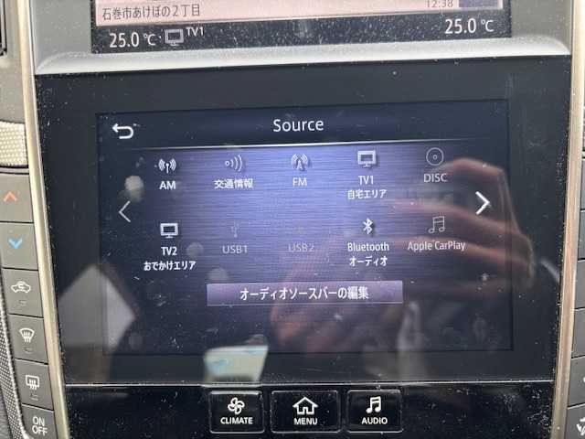 日産 スカイライン 400R 宮城県 2019(令1)年 6.5万km ブリリアントホワイトパール 登録時走行距離 64801km/純正ナビ/アップルカープレイ/ＣＤ／ＤＶＤ／Ｂｌｕｅｔｏｏｔｈ/シートヒーター/コーナーセンサー/パドルシフト/プロパイロット/全方位カメラ/横滑り防止装置/衝突軽減ブレーキ/追従クルーズコントロール/ドライブレコーダー/ＥＴＣ/ＬＥＤライト/フォグランプ/純正フロアマット/タイヤブリヂストンポテンザS001/（23年製ランフラットタイヤ)/タイヤ空気圧センサー/電動格納ミラー/ドアバイザー