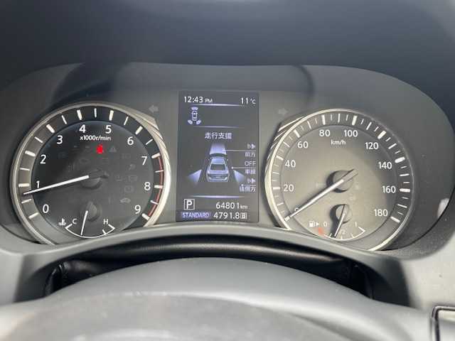 日産 スカイライン 400R 宮城県 2019(令1)年 6.5万km ブリリアントホワイトパール 登録時走行距離 64801km/純正ナビ/アップルカープレイ/ＣＤ／ＤＶＤ／Ｂｌｕｅｔｏｏｔｈ/シートヒーター/コーナーセンサー/パドルシフト/プロパイロット/全方位カメラ/横滑り防止装置/衝突軽減ブレーキ/追従クルーズコントロール/ドライブレコーダー/ＥＴＣ/ＬＥＤライト/フォグランプ/純正フロアマット/タイヤブリヂストンポテンザS001/（23年製ランフラットタイヤ)/タイヤ空気圧センサー/電動格納ミラー/ドアバイザー