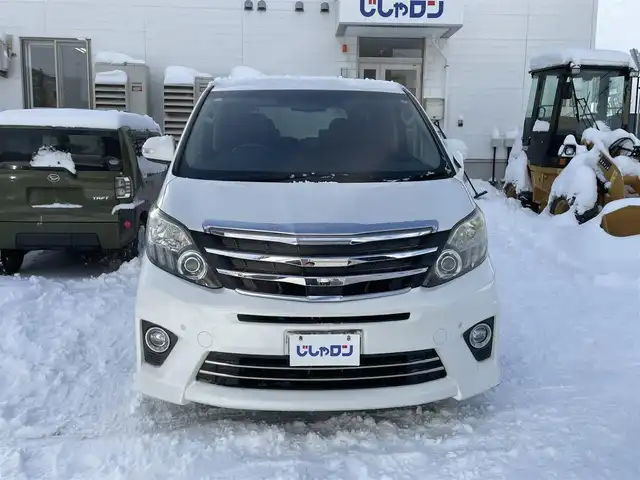 トヨタ アルファードハイブリット SR 道央・札幌 2013(平25)年 14万km ホワイトパールクリスタルシャイン (株)IDOMが運営する【じしゃロン札幌豊平店】の自社ローン対象車両になります。こちらは現金ご利用時の価格です。/自社ローンご希望の方は別途その旨お申付け下さい。/スマートキー/純正HDDナビ・フルセグTV/　（CD/DVD/BT）/バックカメラ/両側パワースライドドア/パワーバックドア/ETC/HID