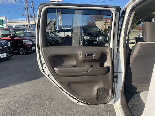 ホンダ Ｎ ＷＧＮ G ホンダセンシング 静岡県 2020(令2)年 0.9万km プラチナホワイトパール ●社外ナビ/（フルセグ/CD/DVD/Bluetooth）/（VXM-194VFI）/●バックカメラ/●アダプティブクルーズコントロール/●衝突軽減ブレーキ/●レーンキーピングアシストシステム/●後方コーナーセンサー/●電動サイドパーキング/●オートブレーキホールド/●オートライト/●ステアリングスイッチ/●電動格納ミラー/●ETC/●純正フロアマット/●ドアバイザー/●前後ドライブレコーダー/●レベライザー/●ISOFIX/●プッシュスタート/●スマートキー/●スペアキー1本/●社外14インチアルミホイール/●ダブル+サイド+カーテンSRS+ABS/●保証書/●取扱説明書