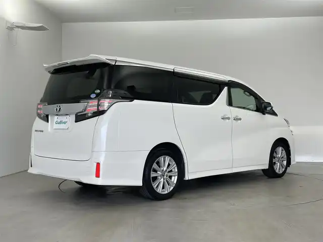 トヨタ ヴェルファイア Z 埼玉県 2015(平27)年 4.2万km ホワイトパールクリスタルシャイン 純正9インチナビ 純正フリップダウンモニター 両側パワースライドドア 地デジフルセグTV Bluetooth LEDヘッドライト オートライト ETC バックカメラ プッシュスタート スマートキー