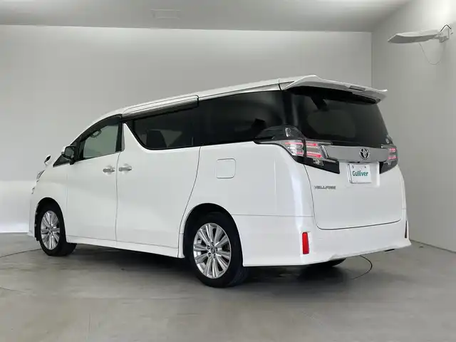 トヨタ ヴェルファイア Z 埼玉県 2015(平27)年 4.2万km ホワイトパールクリスタルシャイン 純正9インチナビ 純正フリップダウンモニター 両側パワースライドドア 地デジフルセグTV Bluetooth LEDヘッドライト オートライト ETC バックカメラ プッシュスタート スマートキー