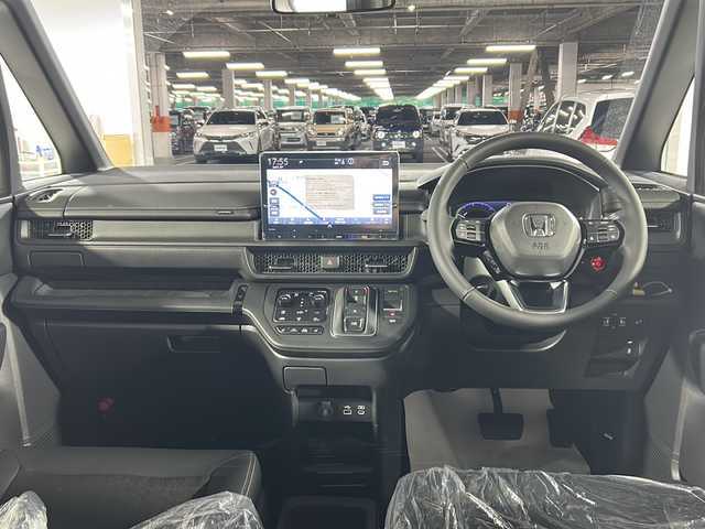 ホンダ ステップワゴン スパーダ eHEV 福岡県 2025(令7)年 0.1万km未満 パール 純正ナビ【LXM-247VFLi】/追従クルーズコントロール/両側パワースライドドア/Bluetooth/シートヒーター【運転席+助手席】/ブラインドスポットモニター/バックモニター/前後コーナーセンサー/衝突軽減ブレーキ/踏み間違い衝突軽減システム/先行車発信お知らせ/盗難防止装置/横滑り防止装置/オットマン/ワンセグ/DVD/CD/HDMI/スペアキー/純正アルミニウム/パドルシフト/スマートキー/プッシュスタート