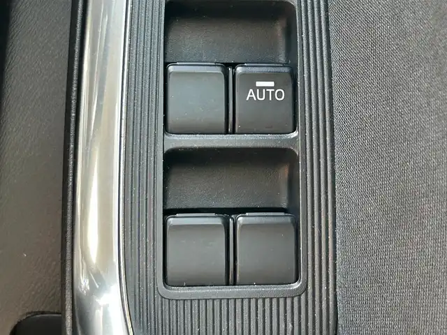 マツダ ＣＸ－５ XD 京都府 2012(平24)年 6.5万km ジールレッドマイカ ・社外SDナビ/・フルセグTV　BT/・バックカメラ/・社外17インチAW/・ETC/・AFS/・TCS/・オートライト/・ウインカーミラー/・スマートキー