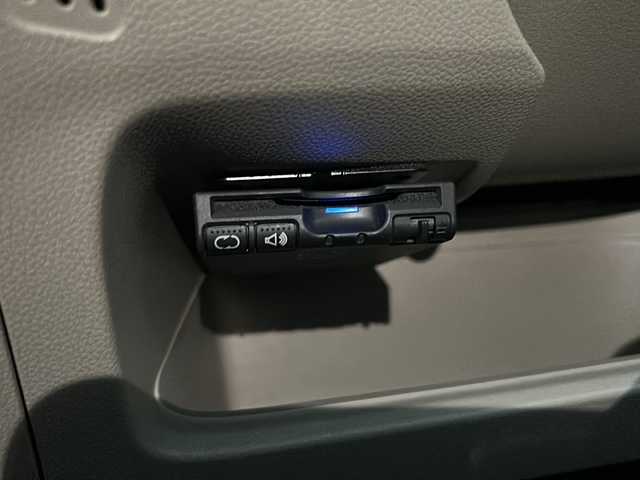 ホンダ Ｎ ＷＧＮ G コンフォートパッケージ 大阪府 2014(平26)年 10.7万km スマートブラック ワンオーナー/純正SDナビ/・AM/FM/CD/DVD/Bluetooth/・ワンセグテレビ/バックカメラ/ETC/衝突軽減ブレーキ/アイドリングストップ/横滑り防止装置/シートヒーター（D席+N席）/HIDヘッドライト/オートライト/オートエアコン/プッシュスタートボタン/スマートキー/ステアリングリモコン/12V充電器/純正フロアマット/ドアバイザー/保証書/取扱説明書/ナビ取扱説明書
