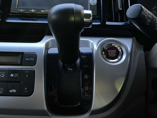ホンダ Ｎ ＷＧＮ G コンフォートパッケージ 大阪府 2014(平26)年 10.7万km スマートブラック ワンオーナー/純正SDナビ/・AM/FM/CD/DVD/Bluetooth/・ワンセグテレビ/バックカメラ/ETC/衝突軽減ブレーキ/アイドリングストップ/横滑り防止装置/シートヒーター（D席+N席）/HIDヘッドライト/オートライト/オートエアコン/プッシュスタートボタン/スマートキー/ステアリングリモコン/12V充電器/純正フロアマット/ドアバイザー/保証書/取扱説明書/ナビ取扱説明書