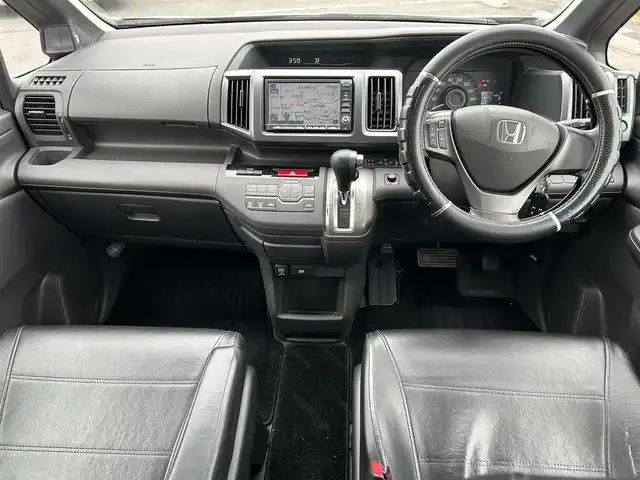 ホンダ ステップワゴン G Lパッケージ 茨城県 2010(平22)年 11.9万km ホワイトオーキッドパール 純正HDDインターナビシステム/ワンセグ再生可/両側電動スライドドア/純正後席モニター/社外フロアマット/社外アルミホイール/純正アルミホイール車載有/スタッドレスタイヤ車載有/ビルトインETC