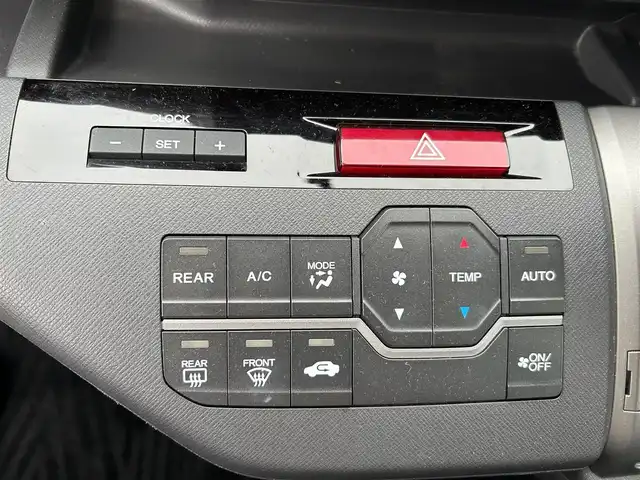 ホンダ ステップワゴン G Lパッケージ 茨城県 2010(平22)年 11.9万km ホワイトオーキッドパール 純正HDDインターナビシステム/ワンセグ再生可/両側電動スライドドア/純正後席モニター/社外フロアマット/社外アルミホイール/純正アルミホイール車載有/スタッドレスタイヤ車載有/ビルトインETC
