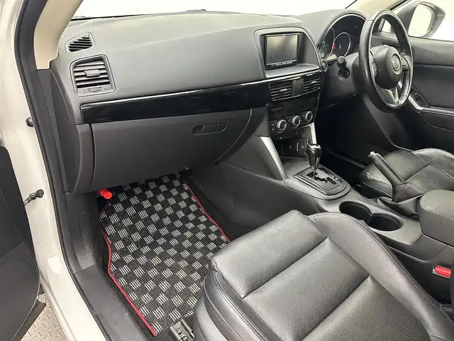 マツダ ＣＸ－５ XD Lパッケージ 兵庫県 2013(平25)年 10.3万km クリスタルホワイトパールマイカ 社外SDナビ/(AVN112M)/ワンセグ CD /クルーズコントロール/バックカメラ/ETC/ドライブレコーダー/レザーシート/シートヒーター/運転席パワーシート/HIDヘッドライト/オートライト/ドアバイザー/スマートキー/取扱い説明書/新車時保証書