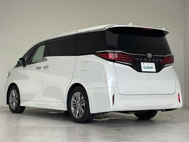 トヨタ アルファード Z 愛知県 2024(令6)年 0.8万km プラチナホワイトパールマイカ 衝突軽減システム/純正14型ディズプレイオーディオ　ナビあり/フリップダウンモニター/三眼LEDヘッドライト/全方位カメラ/両側パワースライドドア/ガラスルーフ/レーダークルーズコントロール/シートヒーター/エアシート/フルセグ/Bluetooth/バックカメラ/電動リアゲート/パワーシート/コーナーセンサー/純正アルミホイール/ETC2.0/ブラインドスポットモニター/ステアリングヒーター/インテリジェントミラー/リアオートエアコン/オートマチックハイビーム/置くだけ充電機/ドライブレコーダー/ステアリングスイッチ/スマートキー/プッシュスタート