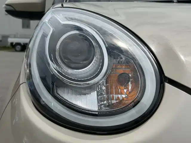 トヨタ パッソ モーダ　Gパッケージ 兵庫県 2017(平29)年 1.6万km ブラックマイカメタリック/パウダリーベージュメタリック 2トーン 純正7インチナビ/BT/FM/AM/ワンセグ/バックカメラ/ビルトインETC/社外ドライブレコーダー/ステアリングスイッチ/LEDヘッドライト/プッシュスタート/革巻ステアリング/ウィンカーミラー/フォグランプ