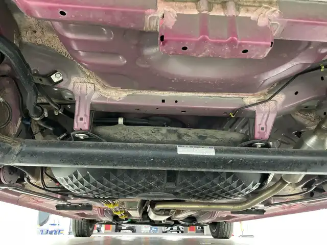 トヨタ タンク カスタムG S 愛知県 2017(平29)年 2.9万km マゼンタベリーマイカM 禁煙車/純正7インチナビ/（CD/DVD/Bluetooth/ワンセグTV/SD）/バックカメラ/衝突軽減ブレーキ/クルーズコントロール/ドライブレコーダー/ETC/両側パワースライドドア/アイドリングストップ/横滑り防止装置/プッシュスタート/スマートキー/純正フロアマット/純正14インチアルミホイール/LEDヘッドライト/フロントフォグランプ
